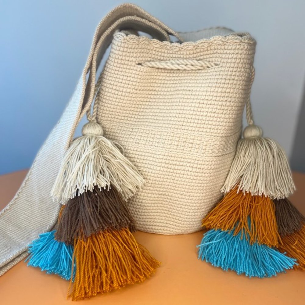 Santa Tierra Mochila Bag